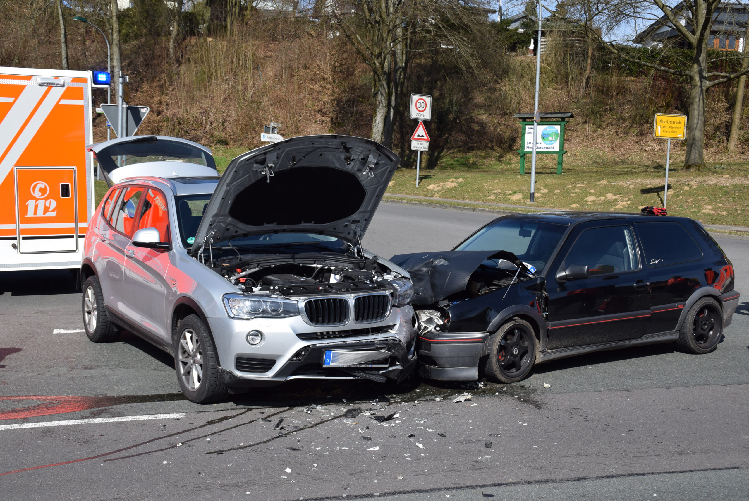 Zwei Leichtverletzte nach Verkehrsunfall