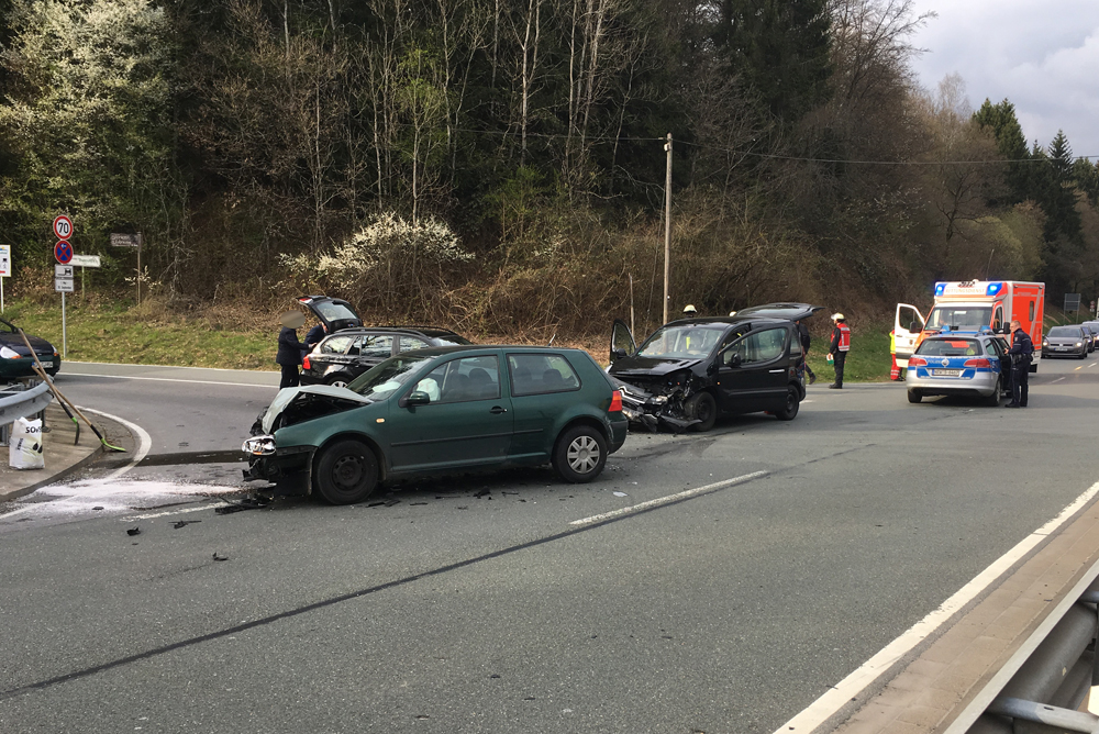 Verkehrsunfall an der Biggetalsperre