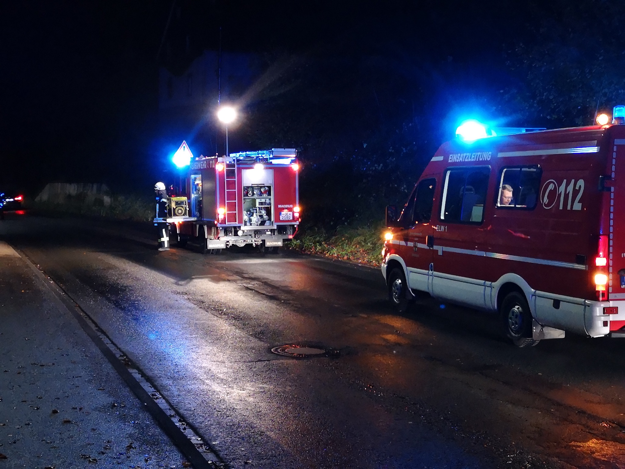 Rauchentwicklung aus einer Schützenhalle