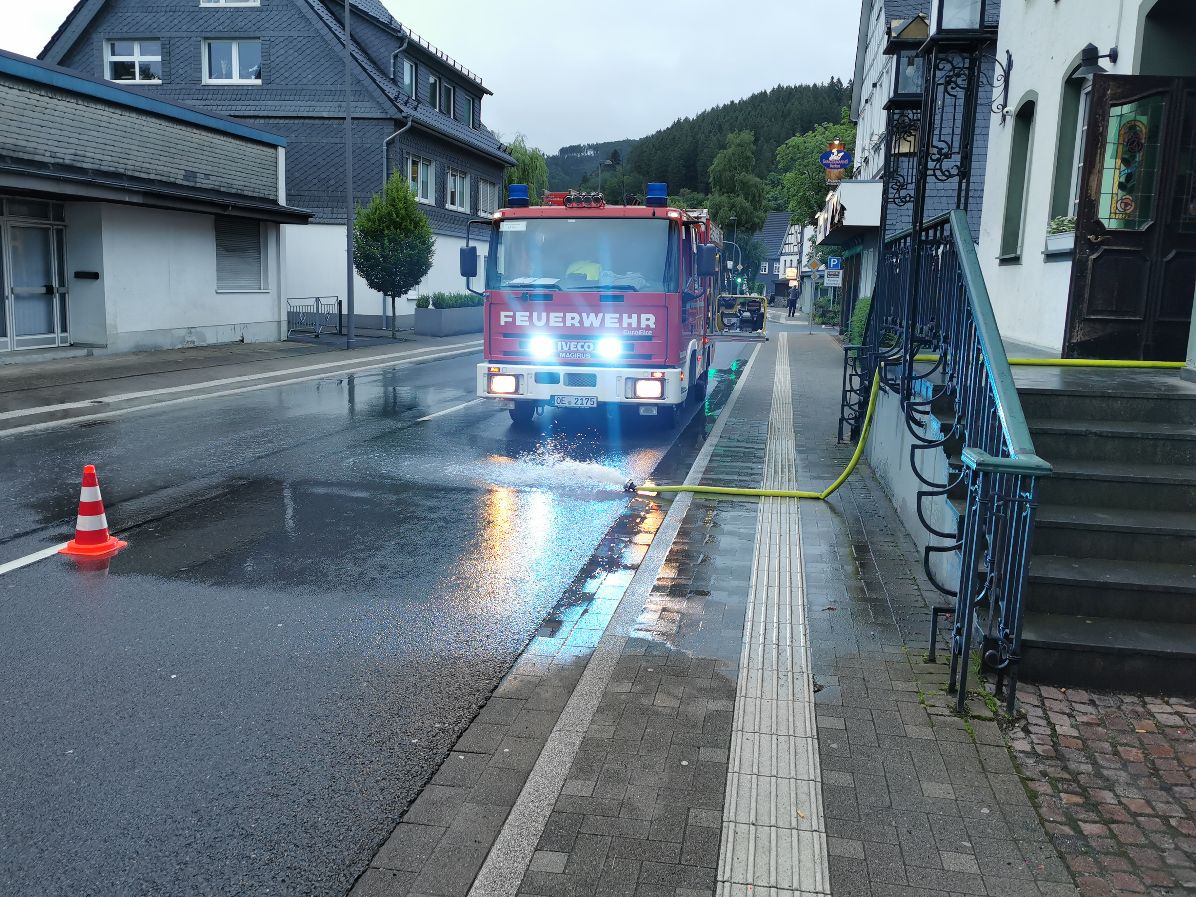 Unwetter: alle Kräfte der Feuerwehr im Einsatz