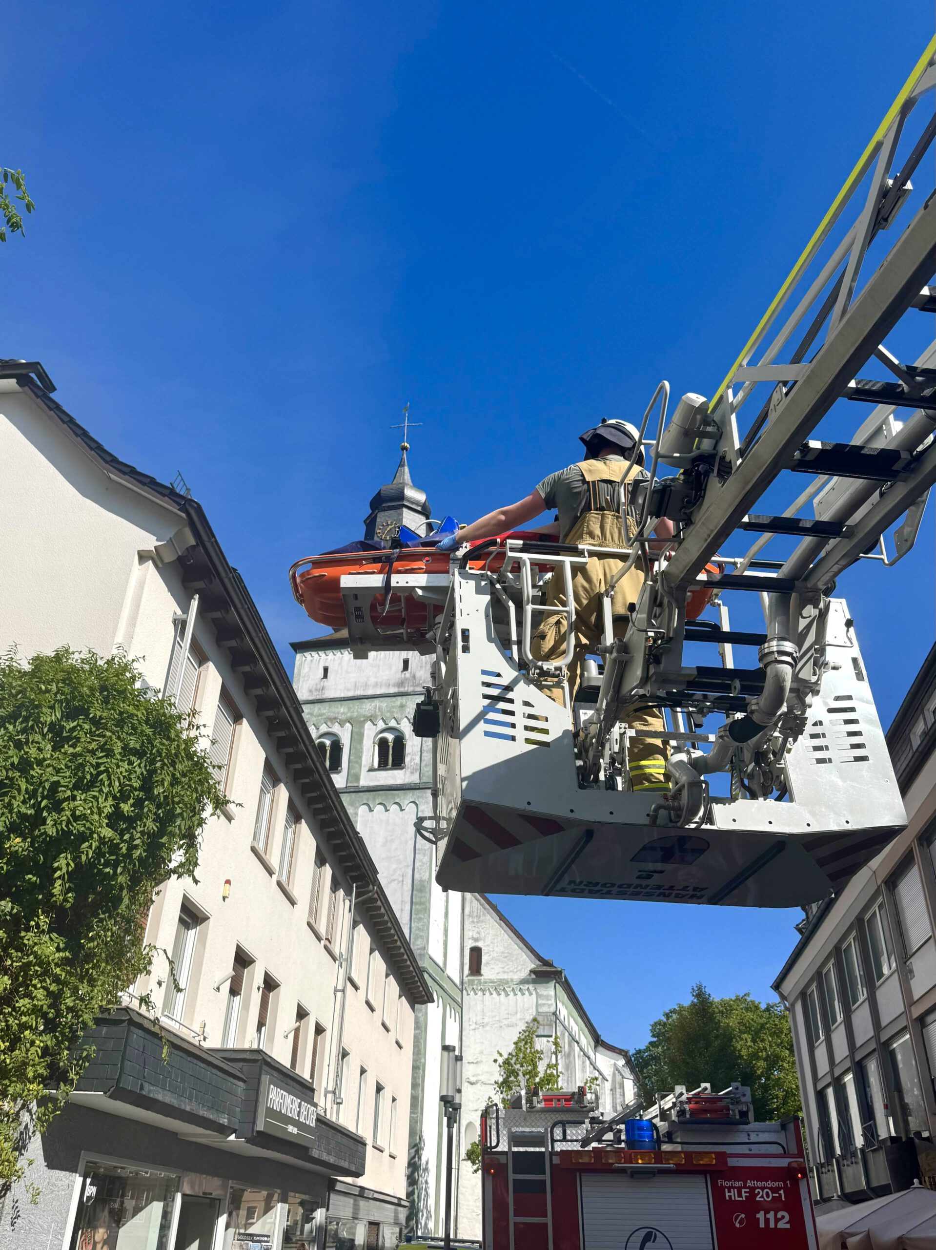 Drehleitereinsatz in der Innenstadt